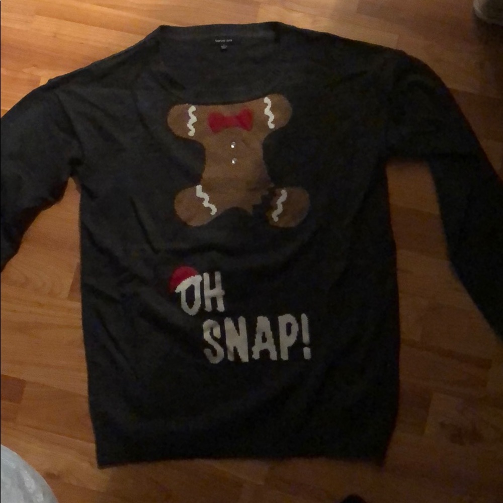 Gingerbread Christmas Sweater—size L— never worn